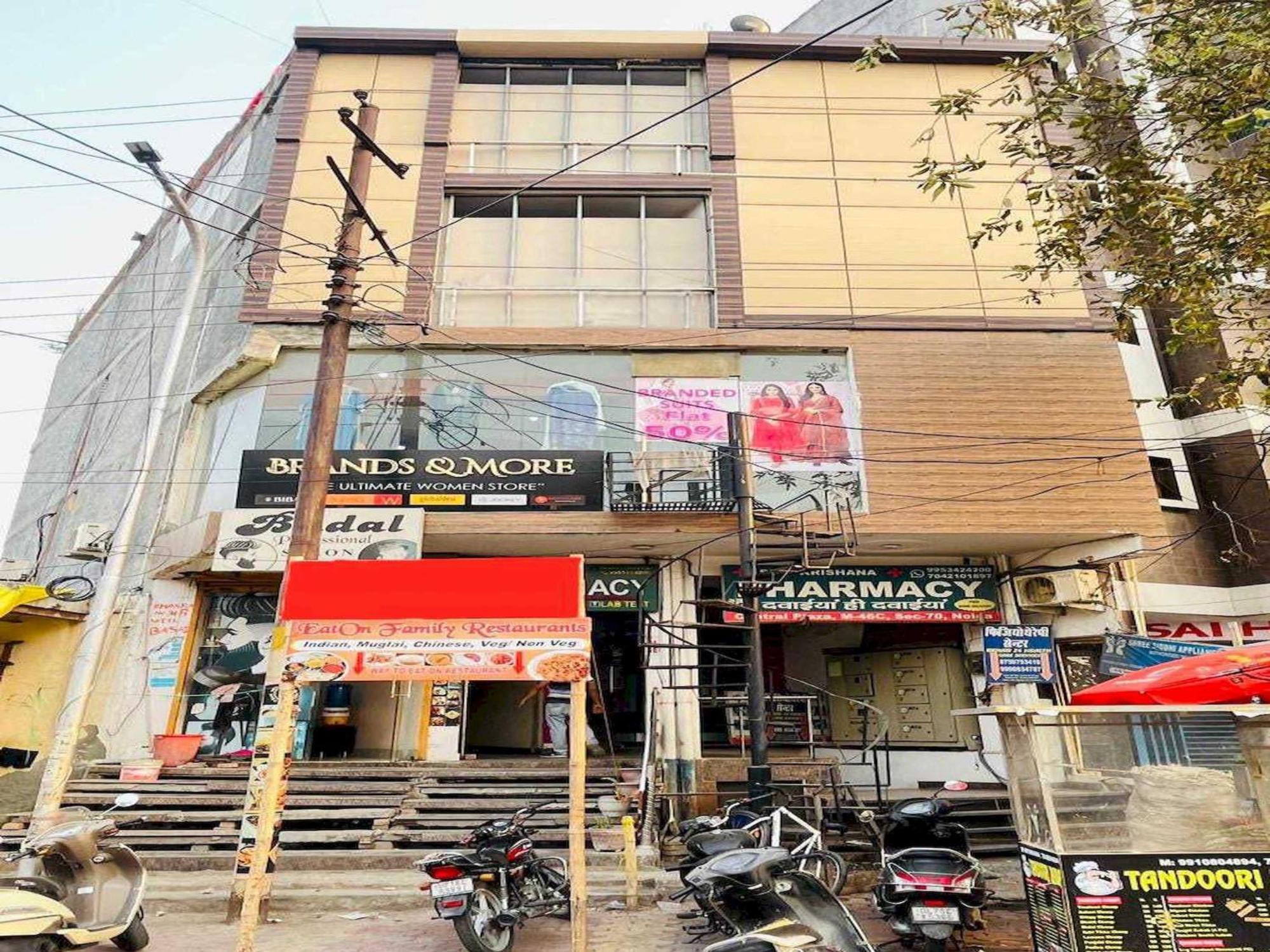 OYO 49535 PK Residency Noida Exterior foto