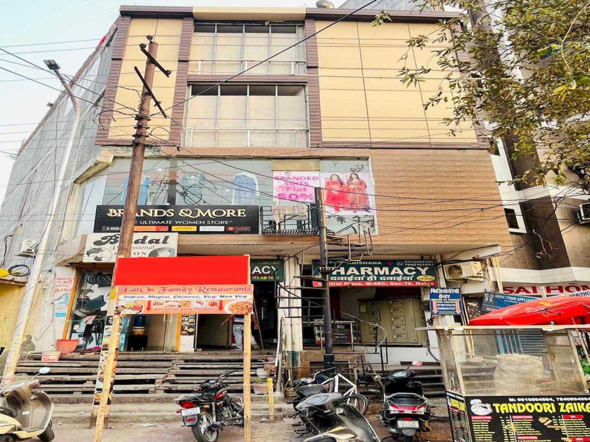 OYO 49535 PK Residency Noida Exterior foto
