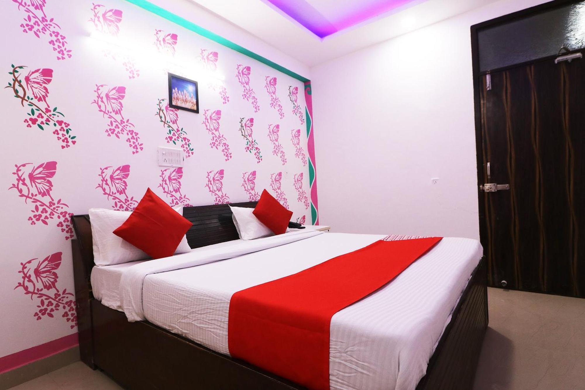 OYO 49535 PK Residency Noida Exterior foto
